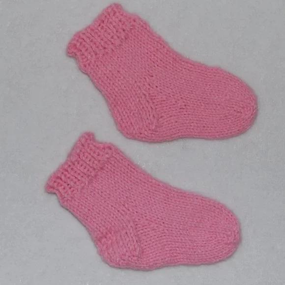 NEW Handmade Girls Pink Ankle Socks - Picture 2 of 7